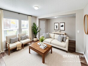 1838 James Madison Ct in Jacksonville, FL - Foto de edificio - Building Photo