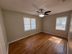 2613 40th St in Lubbock, TX - Building Photo - Building Photo