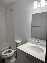 240 Water St W in Greater Napanee, ON - Building Photo - Building Photo