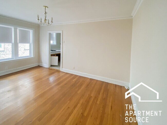 1610 W Sunnyside Ave, Unit 3E in Chicago, IL - Building Photo - Building Photo