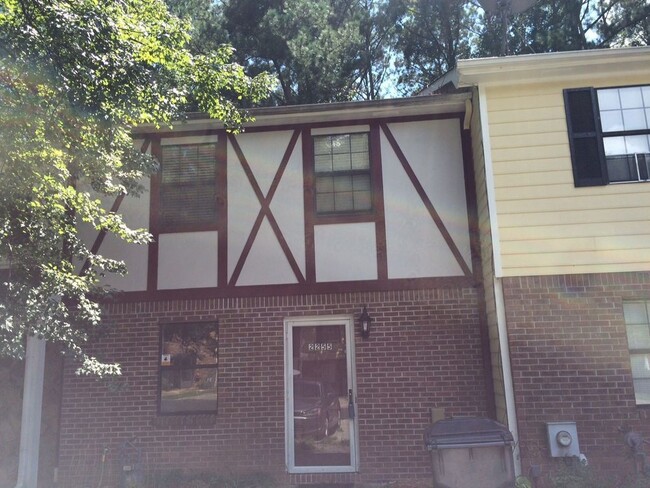 2255 Salt Springs Pl in Austell, GA - Building Photo - Building Photo