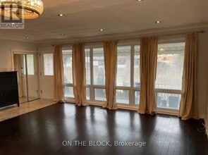 6 Laxford Ave in Toronto, ON - Building Photo - Building Photo