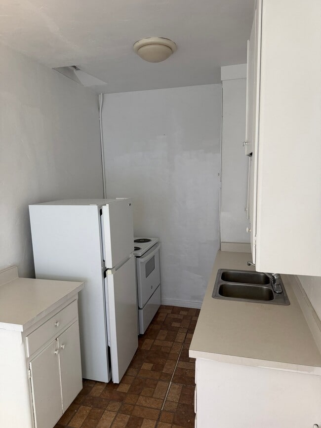 property at 1562 Seventh Ave
