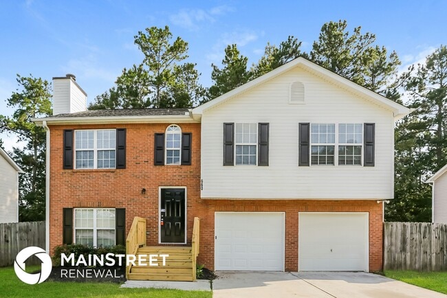 property at 660 Sinclair Way