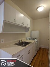 951 W Cornelia Ave, Unit 1A in Chicago, IL - Building Photo - Building Photo