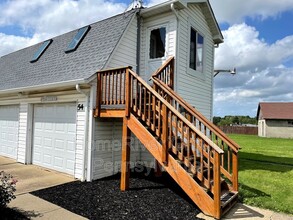 54 5th St in Meadow Lands, PA - Building Photo - Building Photo