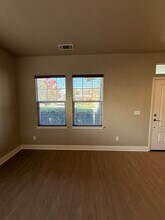417 Penelope Ln in Orcutt, CA - Building Photo - Building Photo