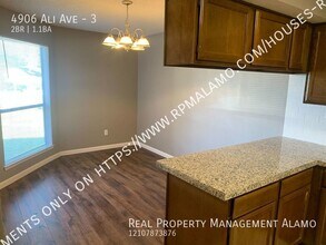 4906 Ali Ave, Unit 3 in San Antonio, TX - Building Photo - Building Photo