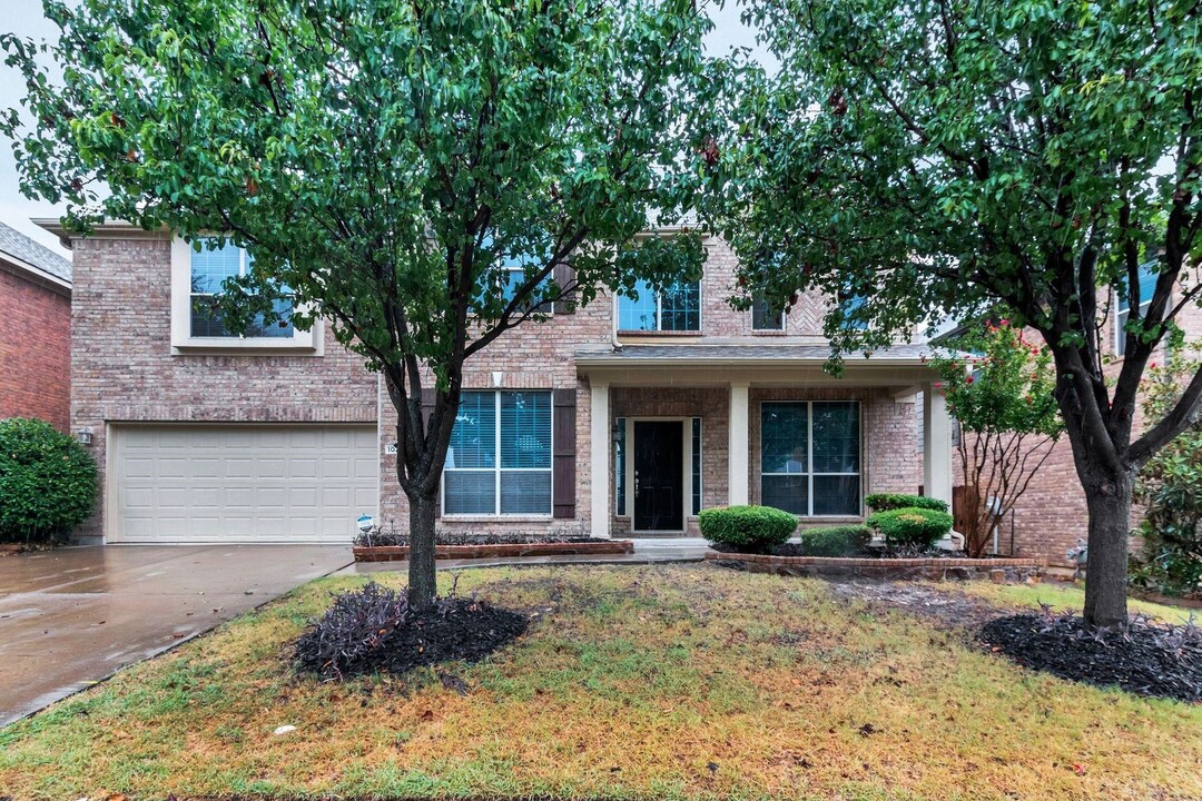 10277 Paintbrush Dr in Fort Worth, TX - Building Photo