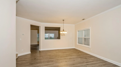 6635 Ruth Ferrell Ct in Charlotte, NC - Foto de edificio - Building Photo