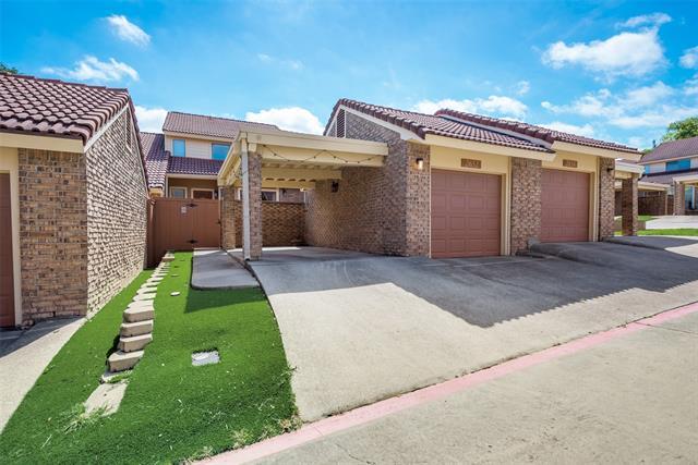 2652 Entrada Blvd in Irving, TX - Building Photo - Building Photo