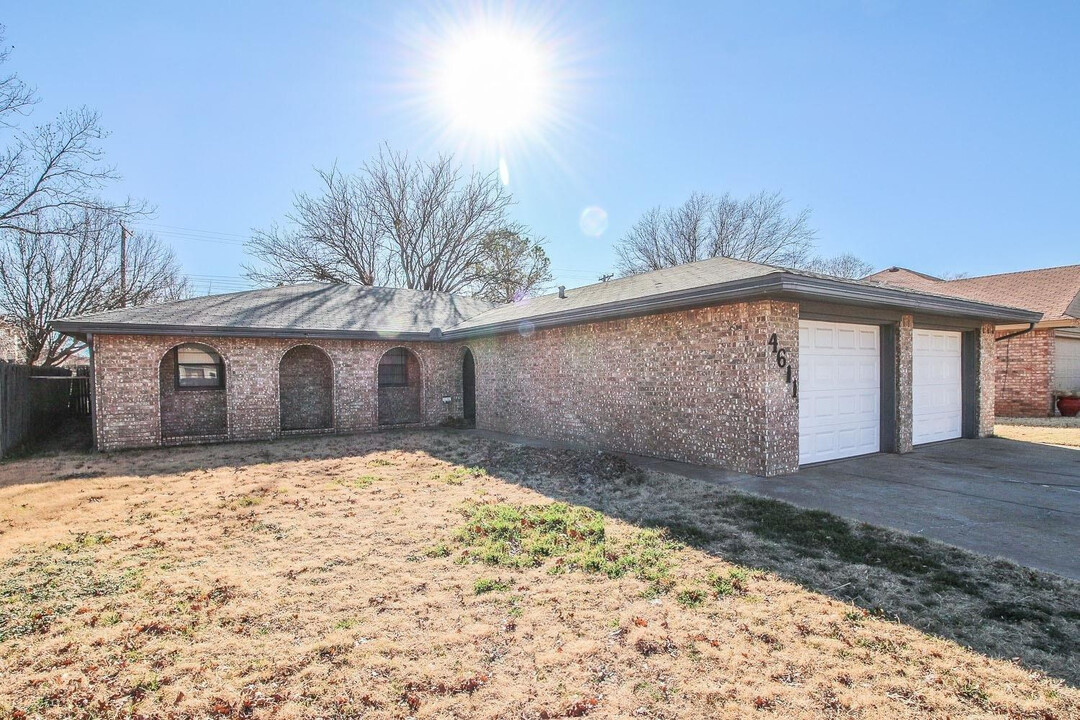 4611 63rd St in Lubbock, TX - Building Photo