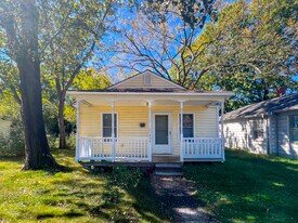 404 N 10th Ave in Hopewell, VA - Building Photo