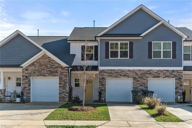 4951 Cannon Crossing Wy in Greensboro, NC - Building Photo - Building Photo