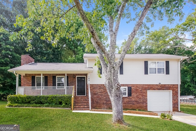 property at 185 Heritage Way