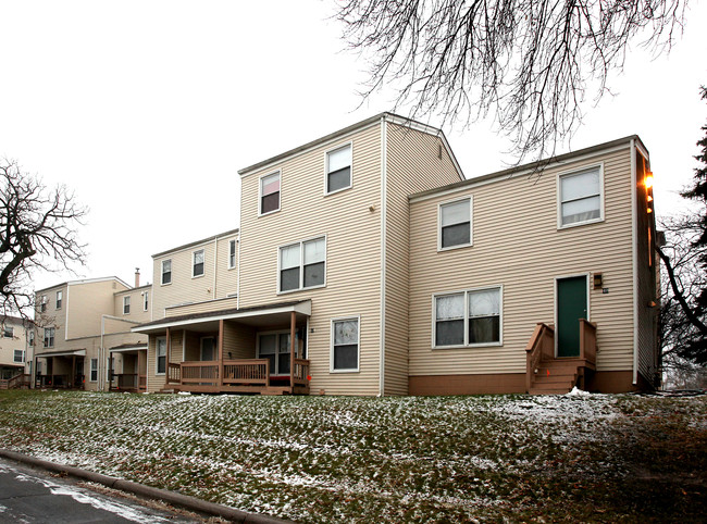 Torre De San Miguel Homes in St. Paul, MN - Building Photo - Building Photo