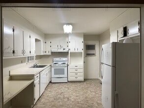 10002 Lily Flagg Cir SE in Huntsville, AL - Building Photo - Building Photo