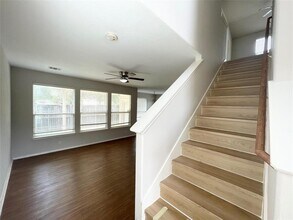 13604 Oystercatcher Dr in Austin, TX - Building Photo - Building Photo