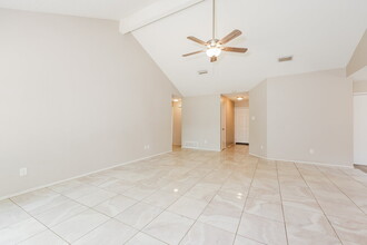 922 Elliott Dr in Cedar Hill, TX - Building Photo - Building Photo