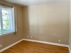 328 Leroy Ct in San Luis Obispo, CA - Building Photo - Building Photo