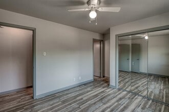 906 Hi Cir N in Horseshoe Bay, TX - Building Photo - Building Photo