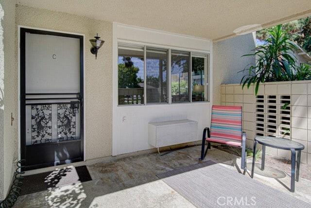 2220 Via Mariposa E in Laguna Woods, CA - Building Photo - Building Photo
