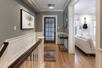 36 Concord Sq in Boston, MA - Building Photo - Building Photo