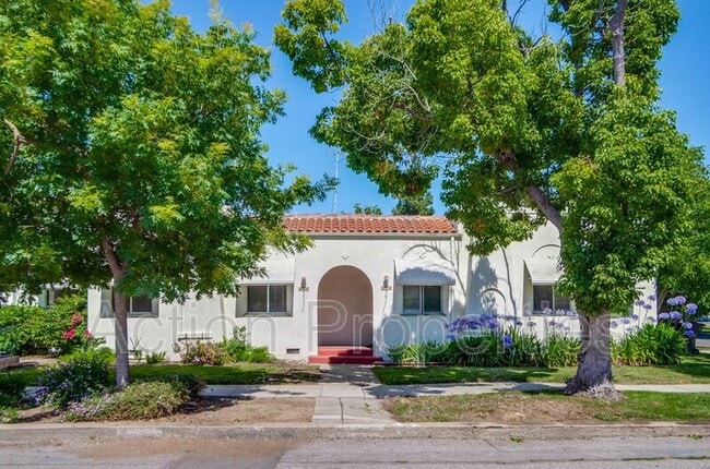 property at 310 Oak St