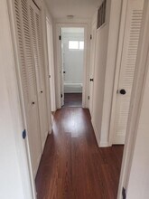 109 N Russell St in Marion, IL - Building Photo - Building Photo