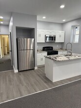 6040 Kingsessing Ave, Unit 1 in Philadelphia, PA - Building Photo - Building Photo