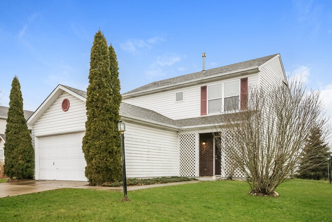 468 Brookstone Dr in Greenfield, IN - Foto de edificio - Building Photo