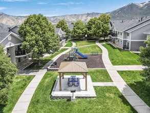 Lakeview Apartments in Tooele, UT - Building Photo - Building Photo