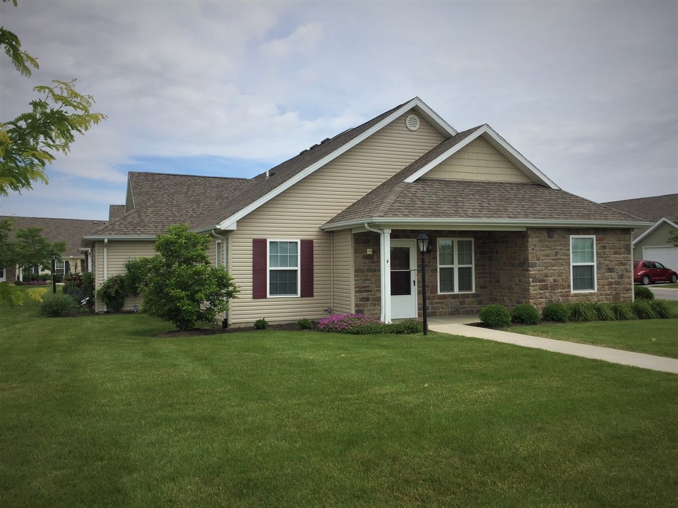 Delphos Senior Villas in Delphos, OH - Building Photo