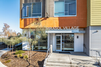 Mirasol Village in Sacramento, CA - Building Photo - Building Photo