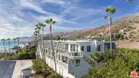 11882 Starfish Ln in Malibu, CA - Building Photo - Building Photo