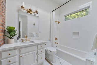 31 Carmelita Ave in Mill Valley, CA - Building Photo - Building Photo
