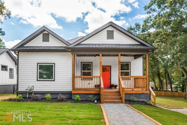 property at 1536 Montreat Ave SW