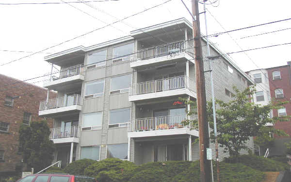 418 12th Ave E in Seattle, WA - Building Photo - Building Photo