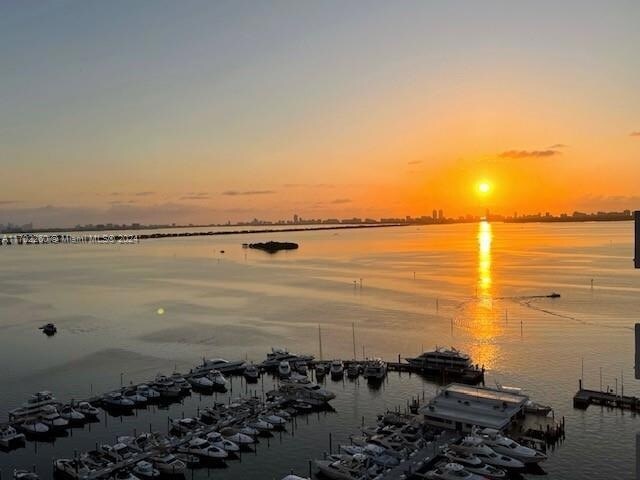555 NE 15th St, Unit 22F in Miami, FL - Building Photo