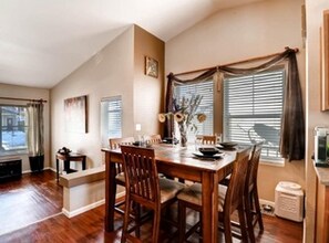 1906 Morningview Ln in Castle Rock, CO - Building Photo - Building Photo
