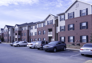 Cassell Ridge Apartments in Knoxville, TN - Building Photo - Building Photo