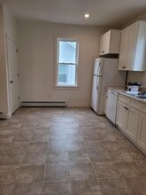 36 E Main St in Brownstown, PA - Building Photo - Building Photo