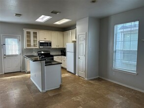 16518 Cairngrove Ln in Houston, TX - Building Photo - Building Photo