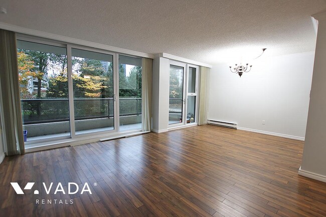 4353 Halifax St in Burnaby, BC - Building Photo - Building Photo