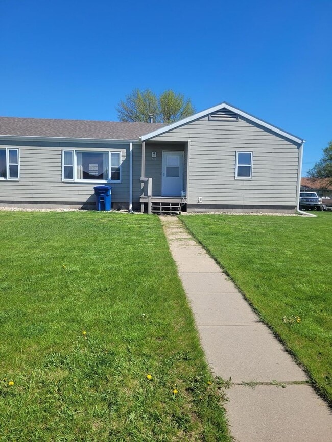 property at 208 W Pine Ave