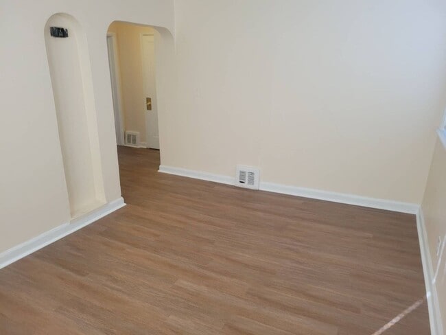 5951 N 37th St in Milwaukee, WI - Building Photo - Building Photo