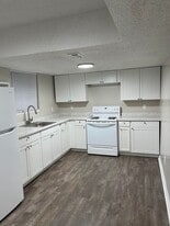 Redstone Station Apartments in Huntsville, AL - Building Photo