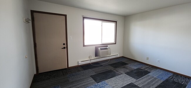 926 17th St S, Unit 1 in La crosse, WI - Foto de edificio - Building Photo