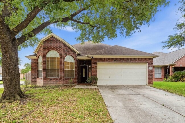 property at 7910 Masonwood Ln