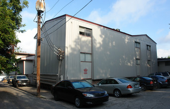 2207 Leon St in Austin, TX - Building Photo - Building Photo